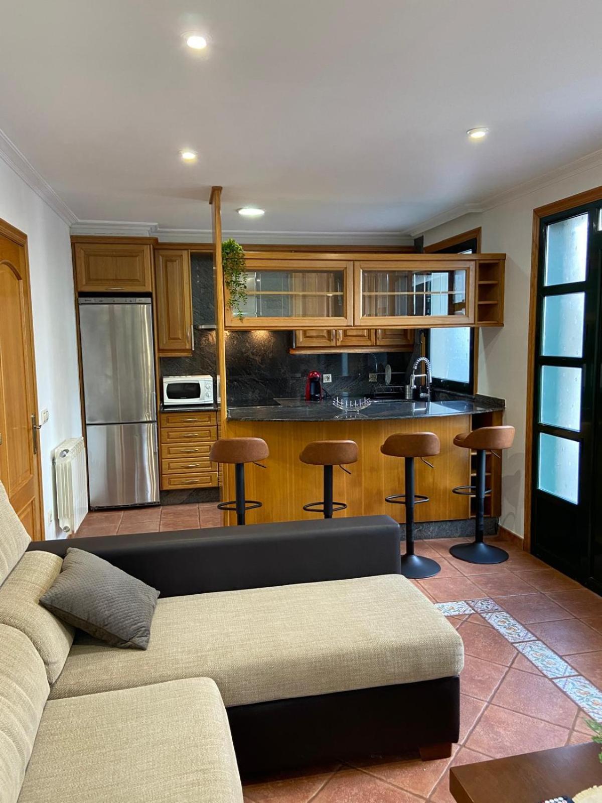 Preciosa Casa En Bembrive *